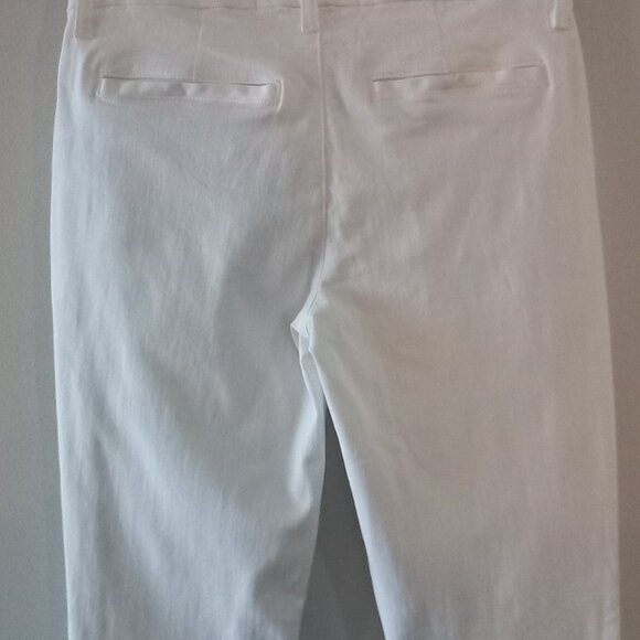 FRANK & EILEEN  Wicklow the Italian Chino white stretch chinos - Picture 8 of 10